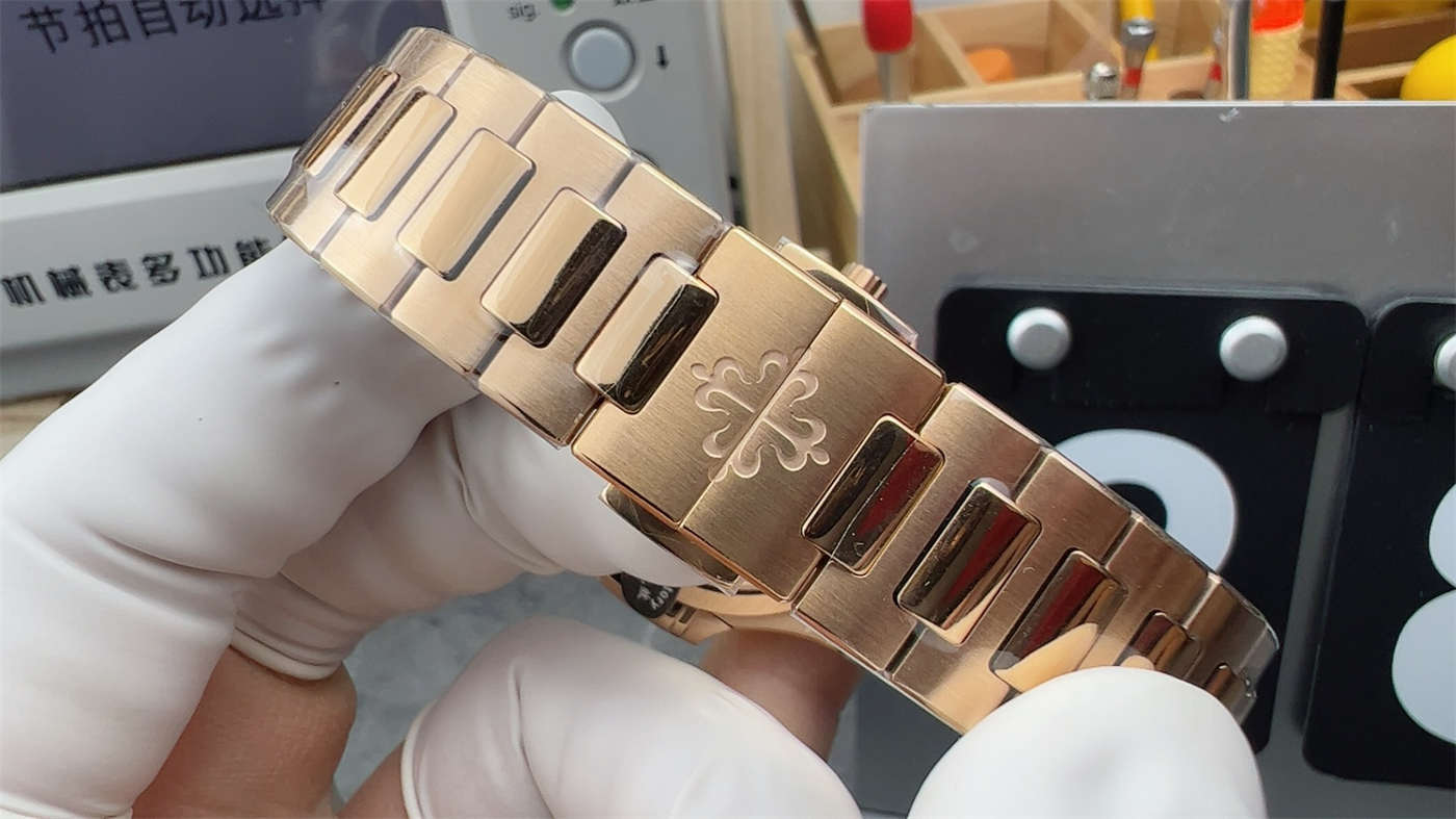 The ROLLEXTER Difference: Elite Horology Meets Ethical Pricing