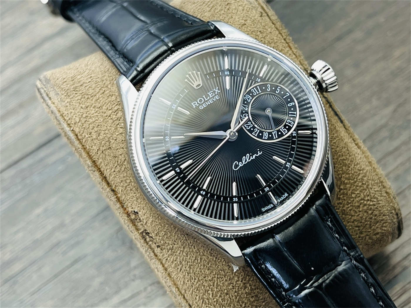 Rolex Cellini Date M50519-0007 Black Dial 39mm 1:1 Replica