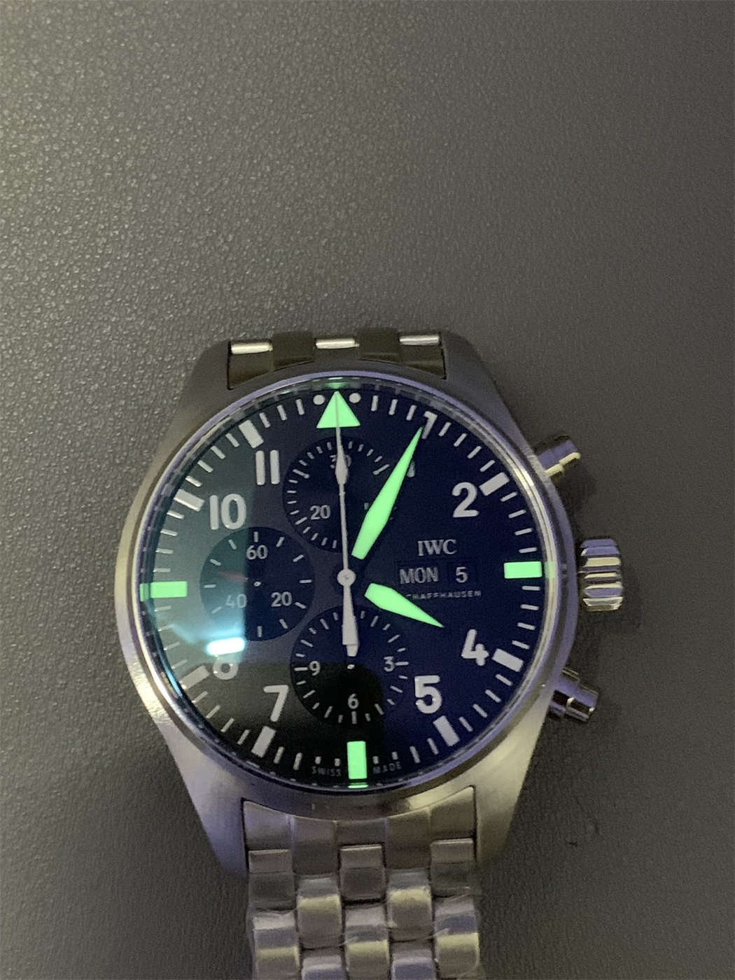 IWC Pilot’s Watch Chronograph IW377710 1:1 Replica – 43mm Black Dial Steel