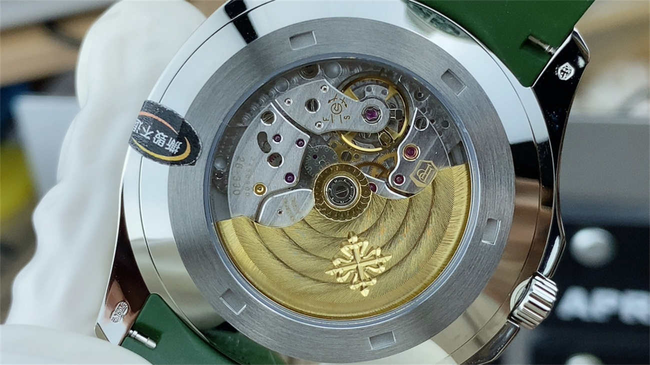 Patek Philippe Aquanaut 5168G Green Dial 42mm 1:1 Super Clone Replica Watch