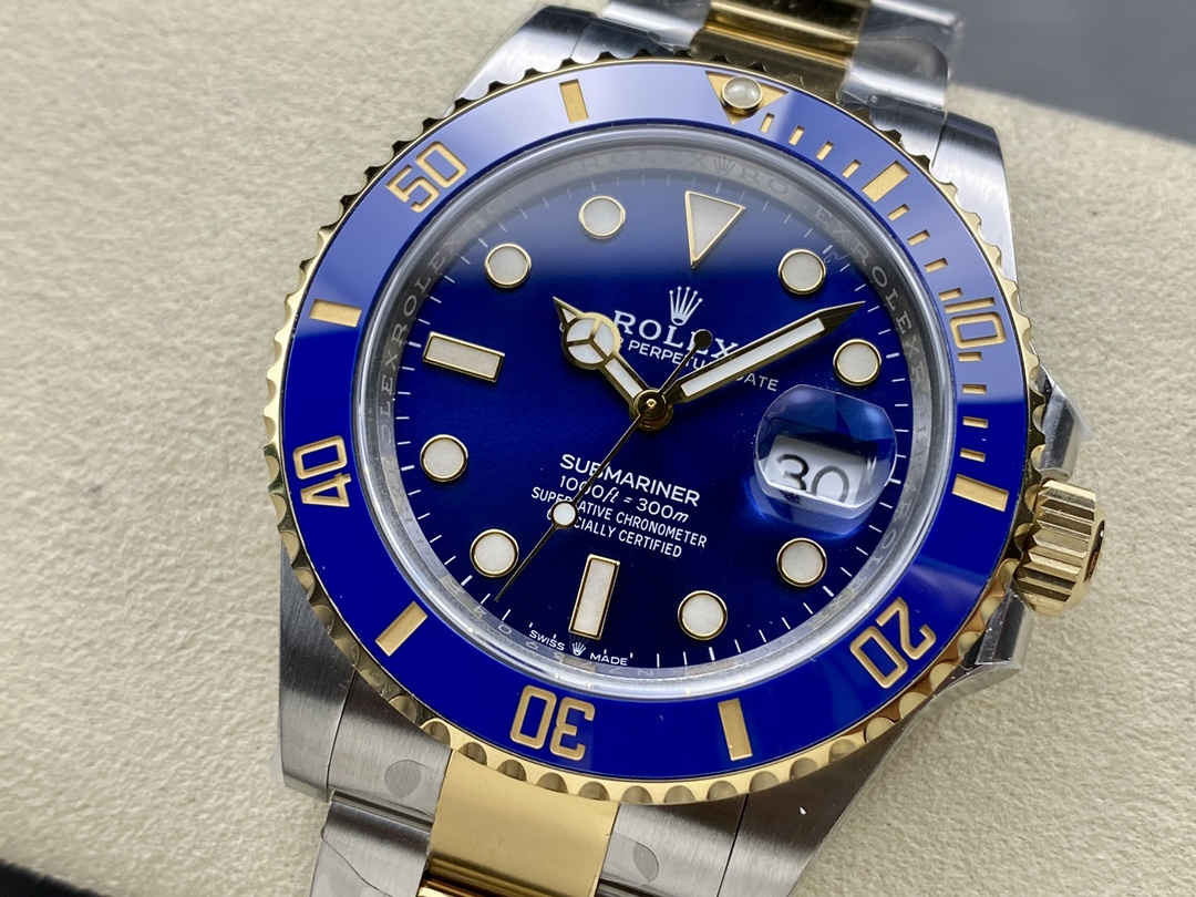 Clean Factory Rolex Submariner 126613LB – 41mm Two-Tone Blue Replica